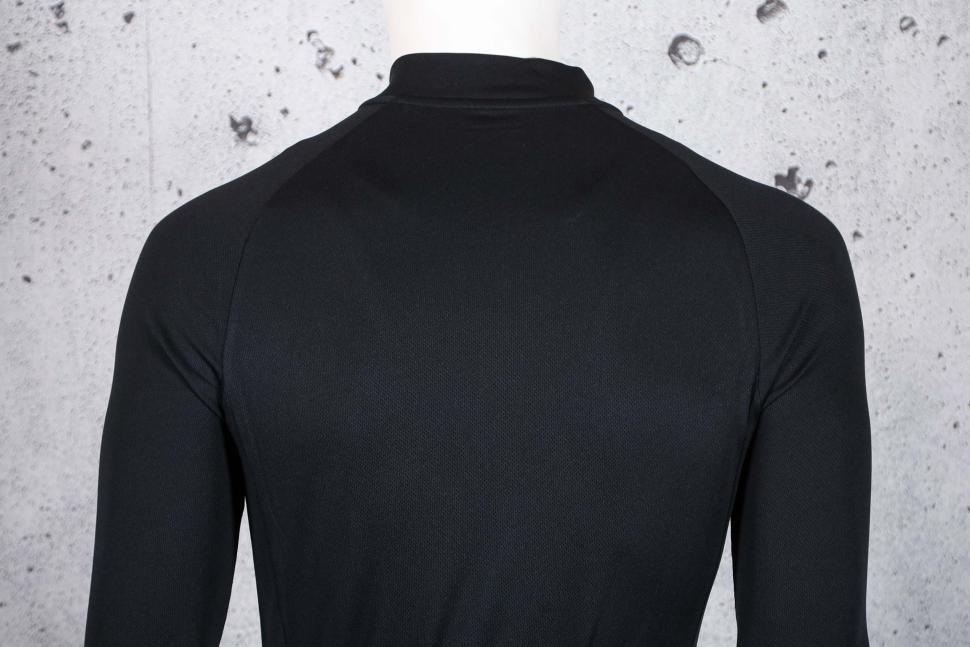 2025 Boardman Mens Long Sleeve Jersey - shoulders.jpg