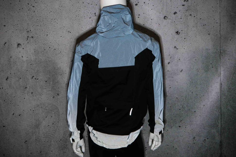 2025 Boardman Mens Waterproof Jacket - reflective back.jpg