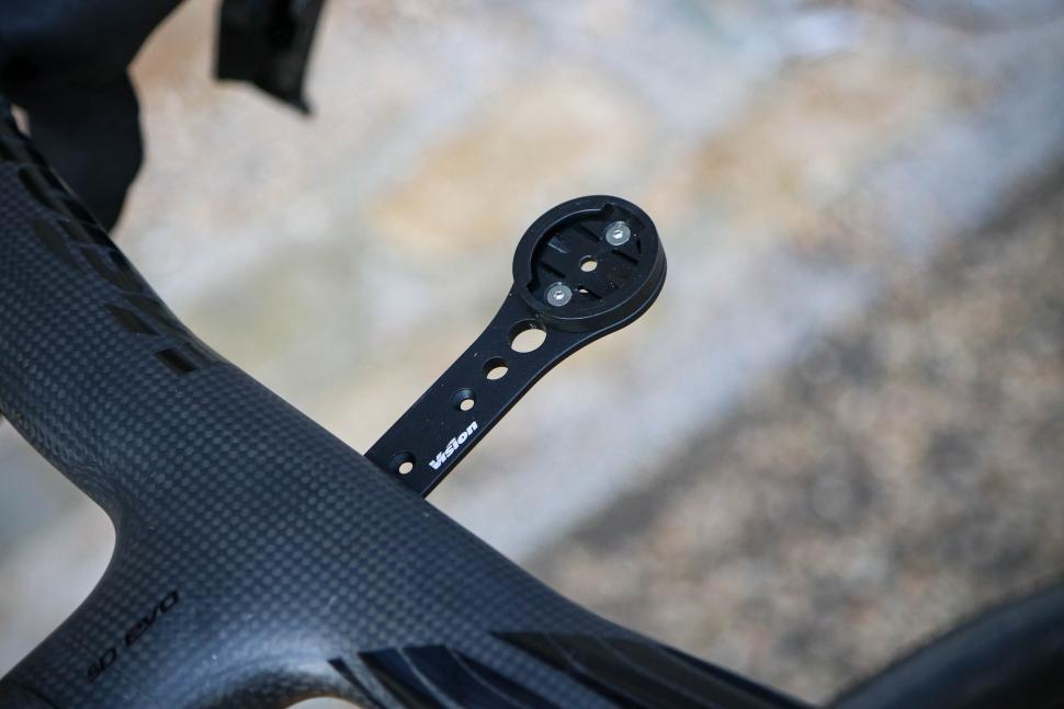 2025 Boardman SLR 9.4 Carbon LTD - computer mount.jpg