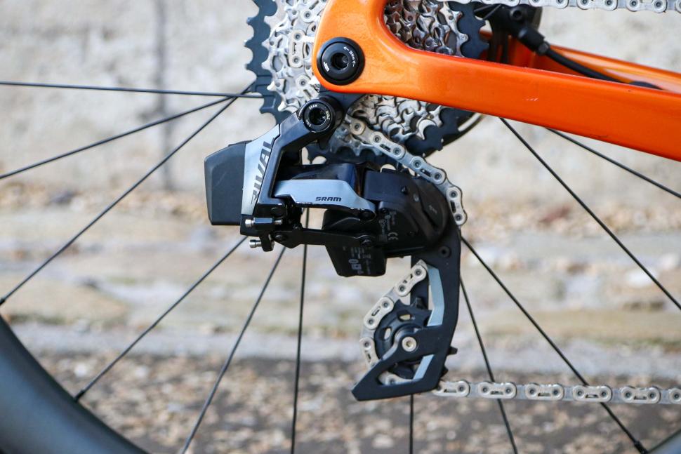 2025 Boardman SLR 9.4 Carbon LTD - rear mech.jpg