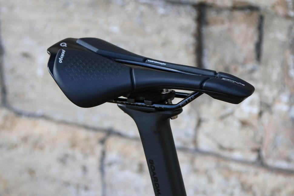 2025 Boardman SLR 9.4 Carbon LTD - saddle.jpg