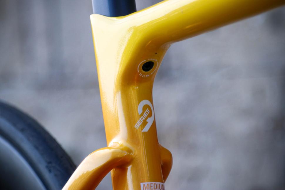 2025 Boardman SLR 9.4 Carbon LTD - seat post clamp.jpg