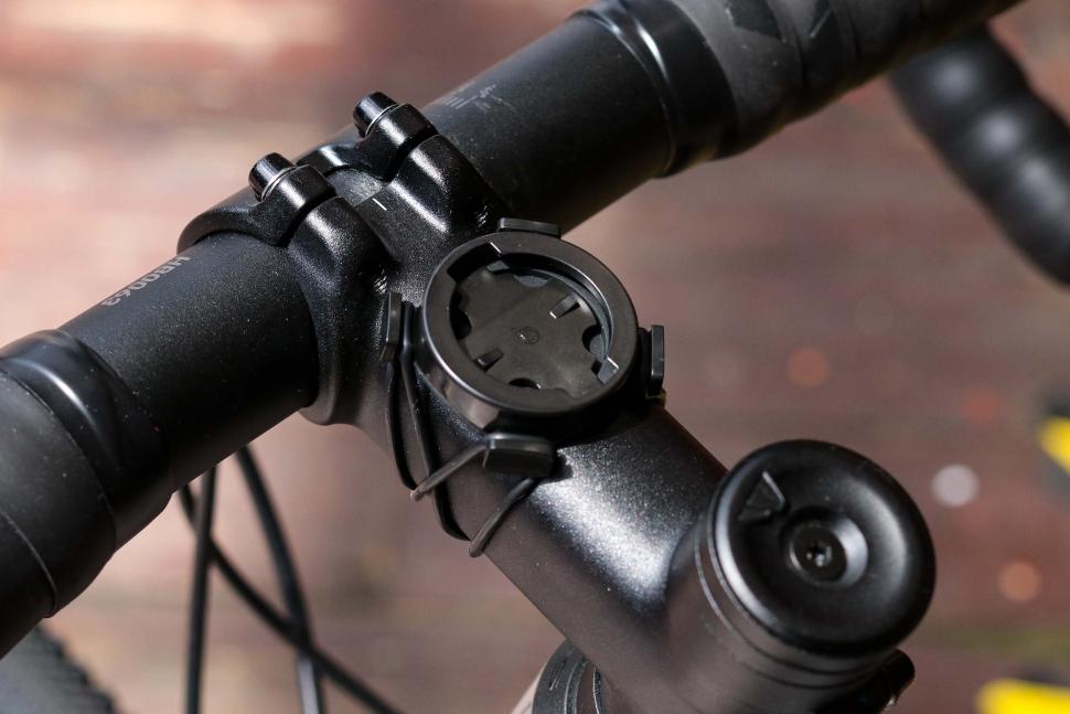 2025 Bryton Rider S810 - stem mount.jpg