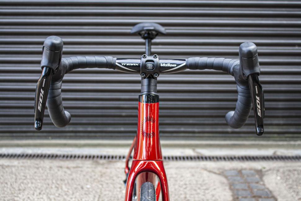 2025 Cannondale Synapse Carbon 4 front on.jpg