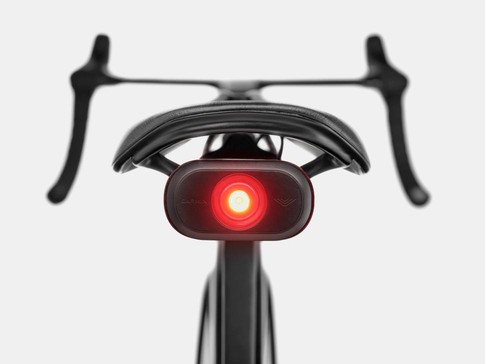 2025 Cannondale Synapse Lab 71 SmartSense rear light