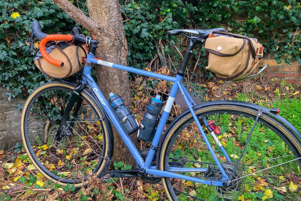 2025 Carradice Barley 9L Saddle Bag - bike loaded.jpg