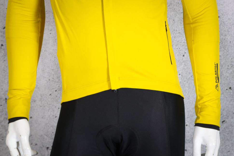 2025 Castelli Alpha 150 jacket - hem.jpg