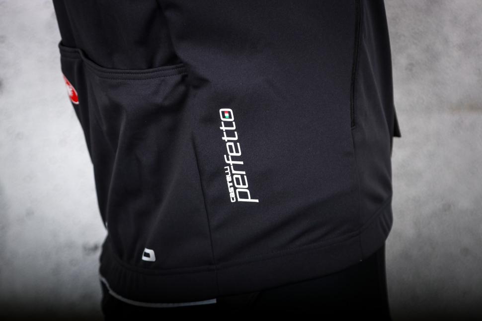 2025 Castelli Perfetto RoS 3 Jacket - Perfetto logo.jpg