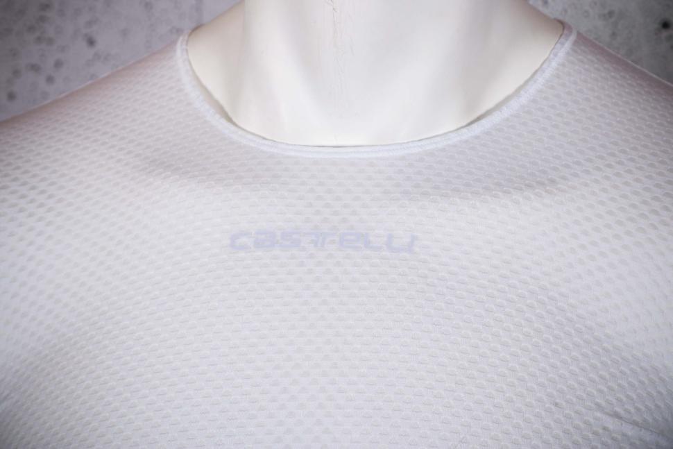 2025 Castelli Pro Mesh 2.0 Base Layer - logo and collar.jpg