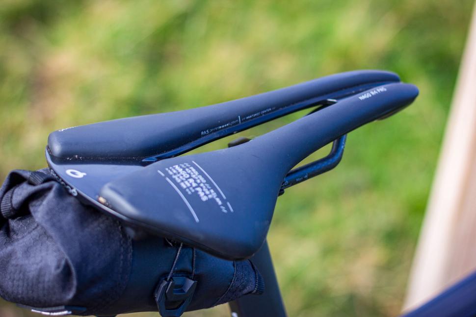 2025 Cervelo Aspero-5 Red AXS 1 - saddle.jpg