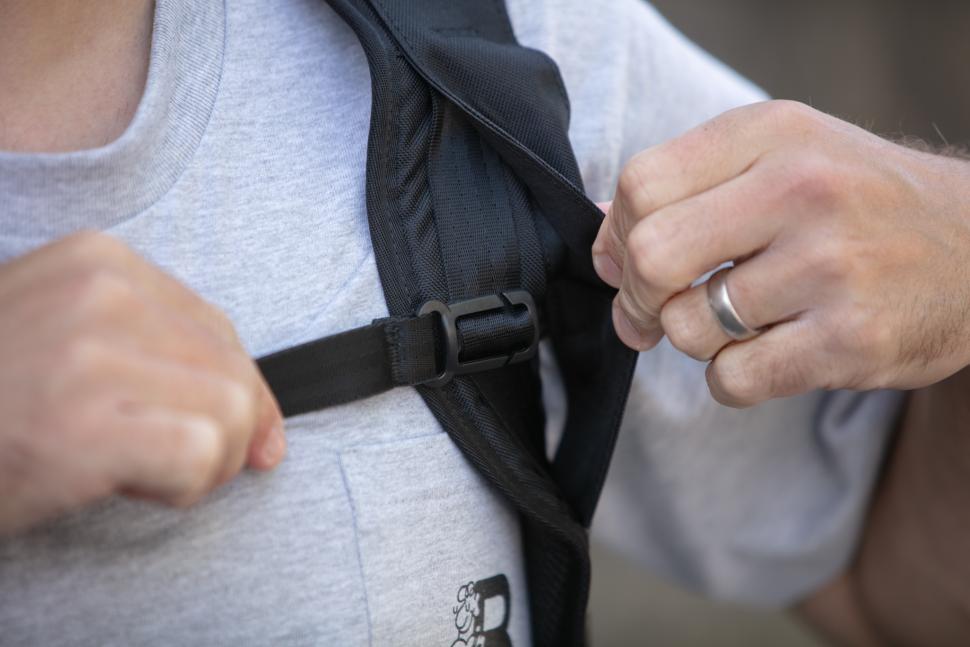 2025 Chrome Industries Yalta 4.0 backpack - chesat strap adjustment.jpg