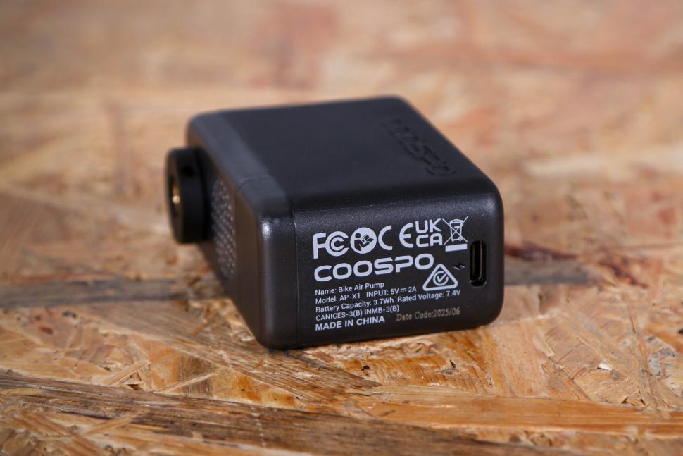 2025 Coospo X1 Electric Tiny Bike Pump - base.jpg