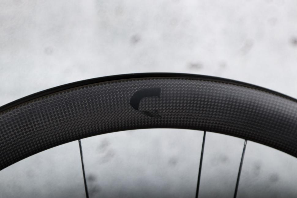 2025 Corima 45R wheelset - rim detail 2.jpg