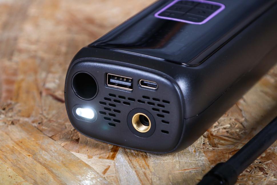 2025 Dynamic Bike Care Turblo+ Electric pump - top detail torch.jpg