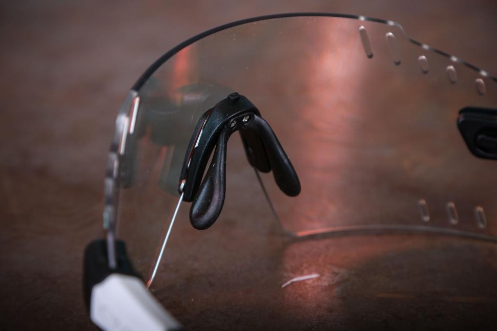 2025 Ekoi LUMEN glasses - nose inside.jpg
