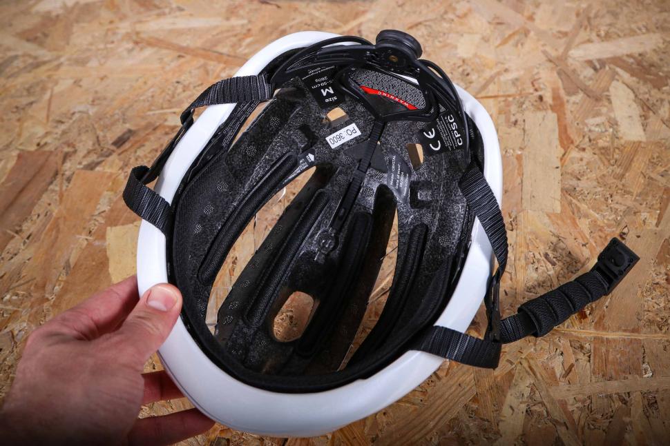 2025 Ekoi Perf CRYSTAL White Helmet - inside.jpg