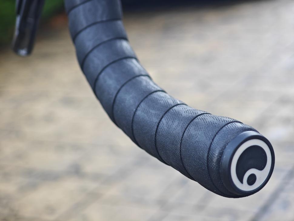 2025 Ergon BT Orthocell bar tape fitted 2.jpg