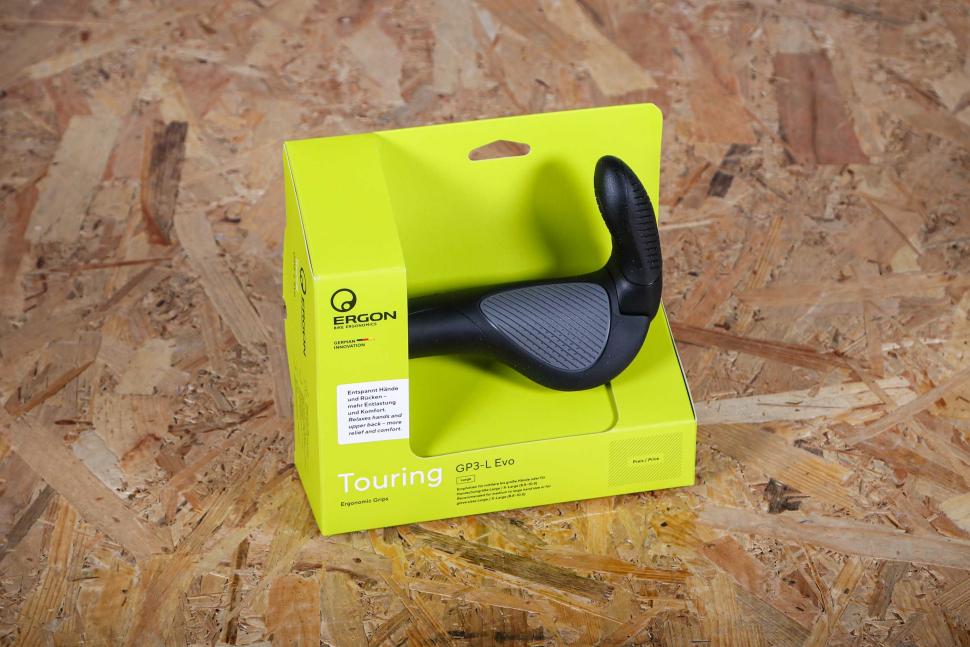 2025 Ergon GP3 Evo grips - boxed.jpg