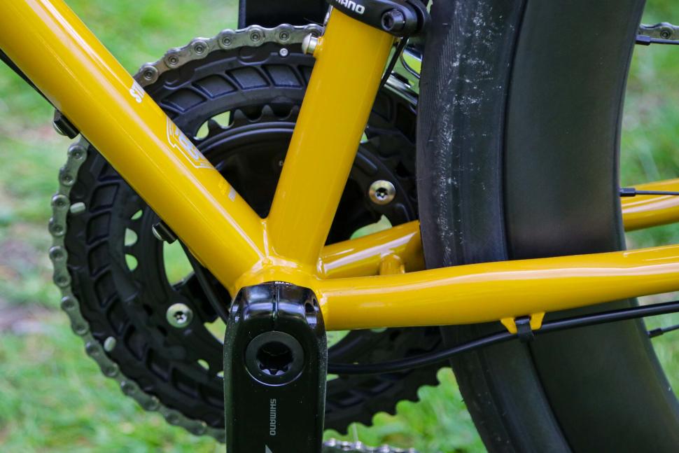 2025 Fairlight Strael 4.0 - bottom bracket.jpg