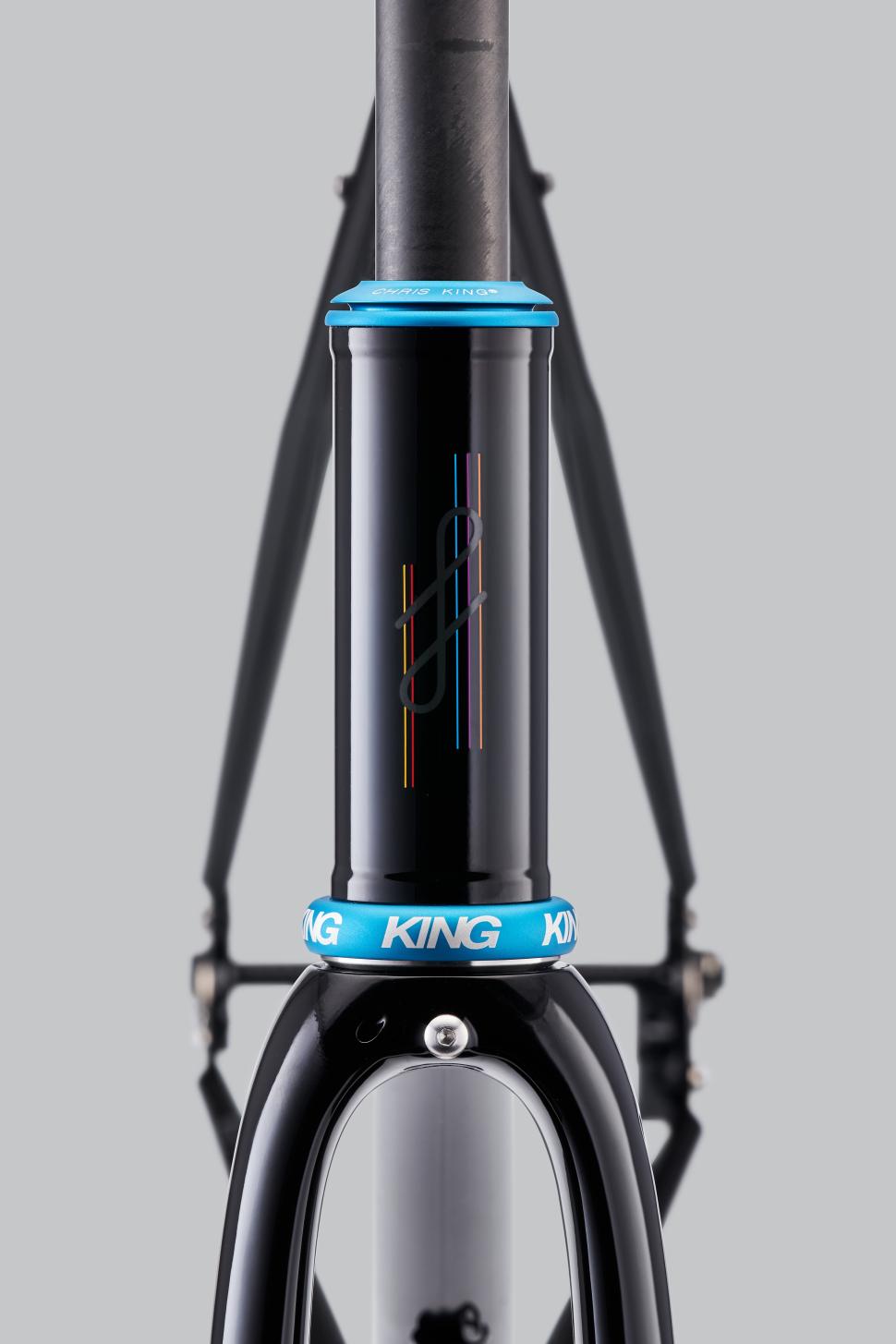 2025 Fairlight Strael 4.0 head tube - 1.jpeg