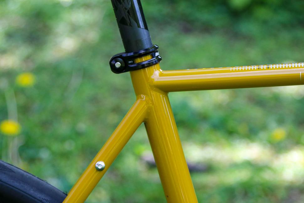 2025 Fairlight Strael 4.0 - seat tube junction.jpg