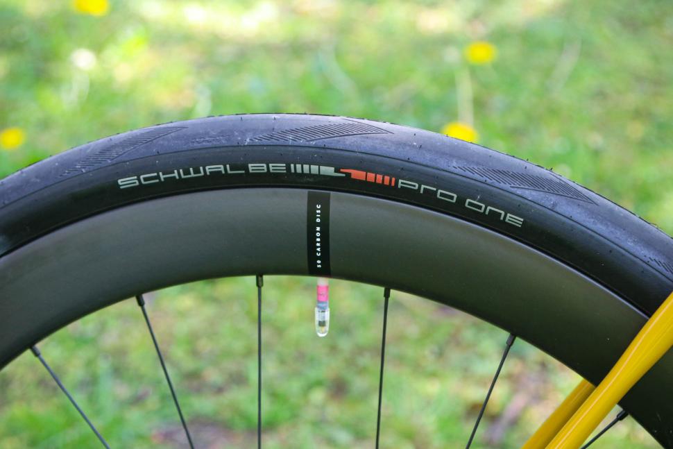 2025 Fairlight Strael 4.0 - tyre and rim.jpg