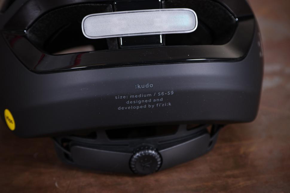 2025 Fizik Kudo helmet - rear detail.jpg