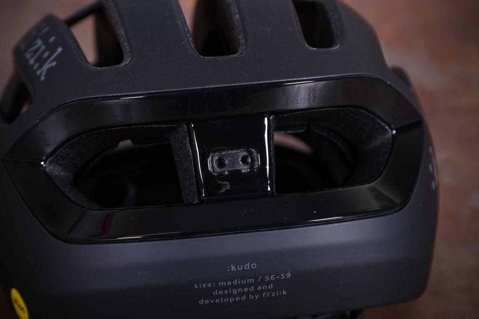 2025 Fizik Kudo helmet - removeable light mount.jpg