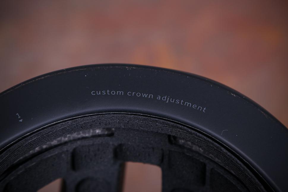 2025 Fizik Kudo helmet - rim detail.jpg