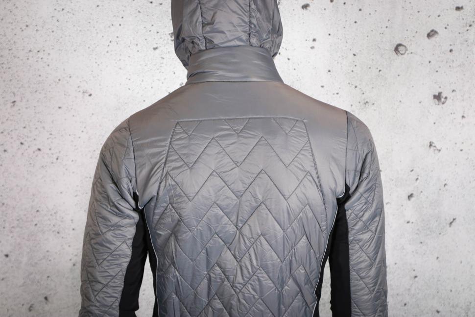 2025 Galibier Colombiere Pro Jacket - shoulders.jpg