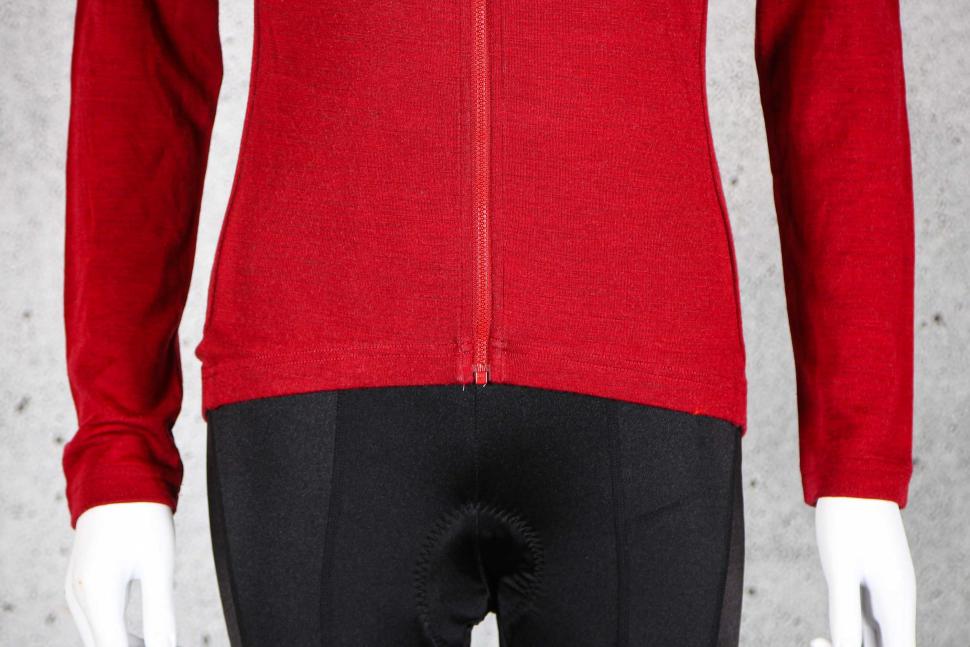 2025 Galibier Female Roubaix Merino Jersey - hem.jpg