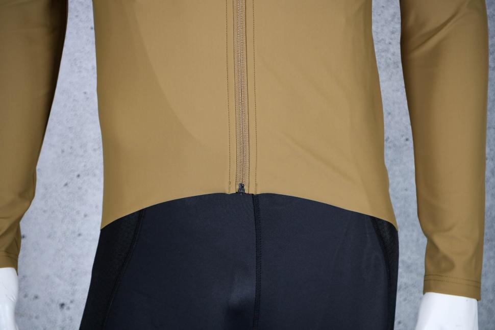 2025 Galibier GrandTour Pro Jacket - hem.jpg