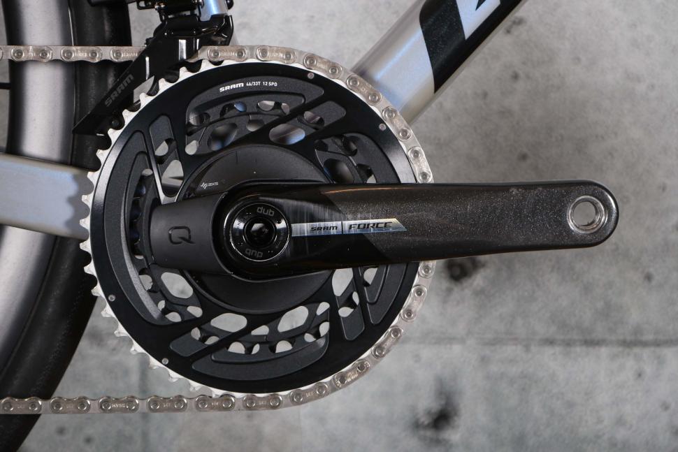 2025 Giant Defy Advanced SL 1 - crank.jpg