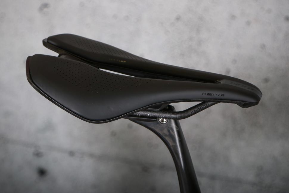 2025 Giant Defy Advanced SL 1 - saddle.jpg