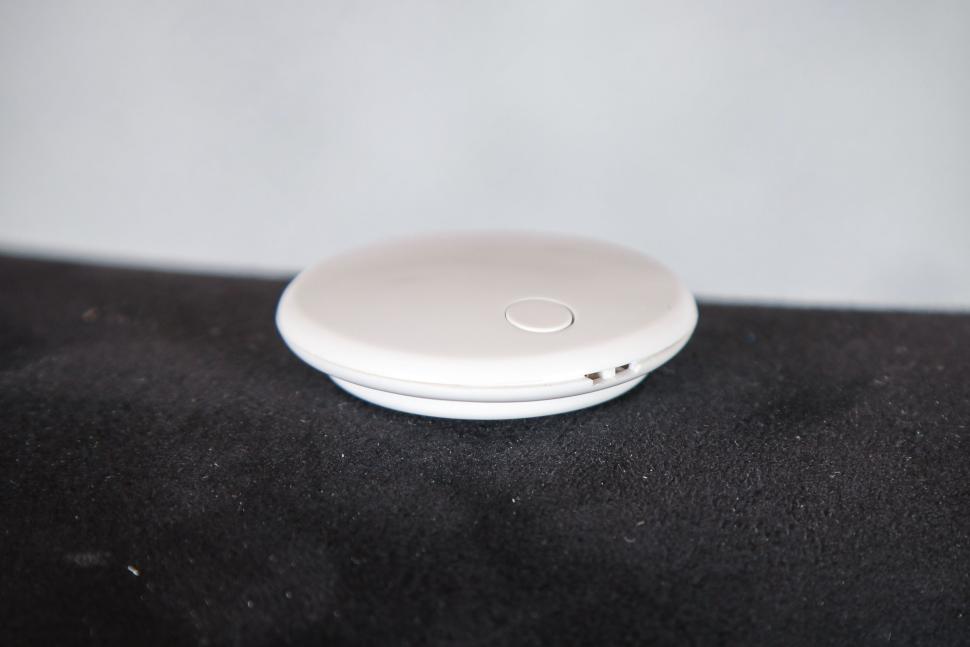 2025 Grundig Reflector Findmy Tracker - tracker.jpg
