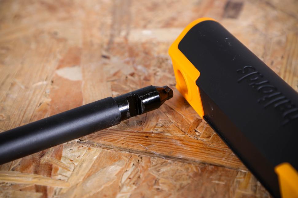 2025 Halfords 23cm D Lock - open 2.jpg