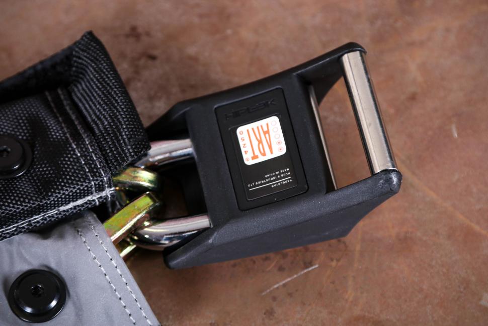 2025 Hiplok Original - lock detail.jpg