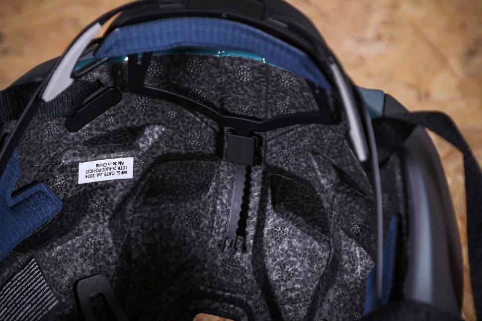 2025 HJC Furion 3 road helmet - inside detail 3.jpg