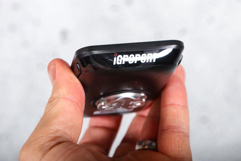 2025 iGPSPORT iGS800 - top.jpg