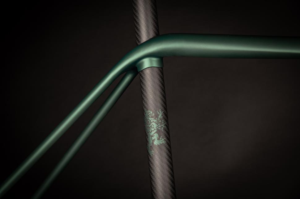 2025 J.Laverack AM64 seat tube