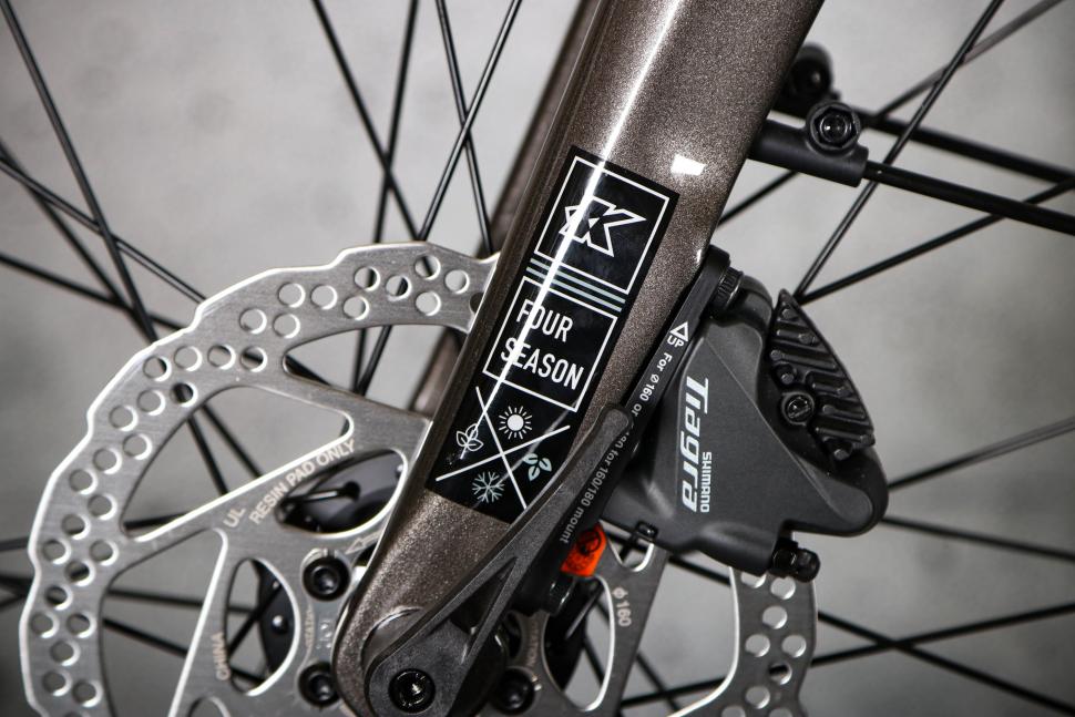 2025 Kinesis 4S Tiagra - fork detail 2.jpg