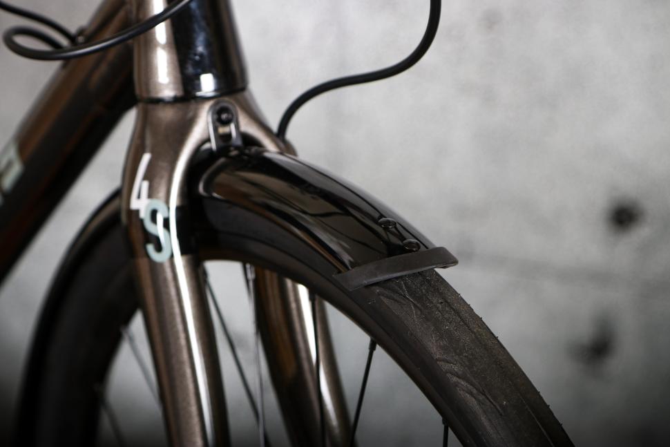 2025 Kinesis 4S Tiagra - front mudguard.jpg