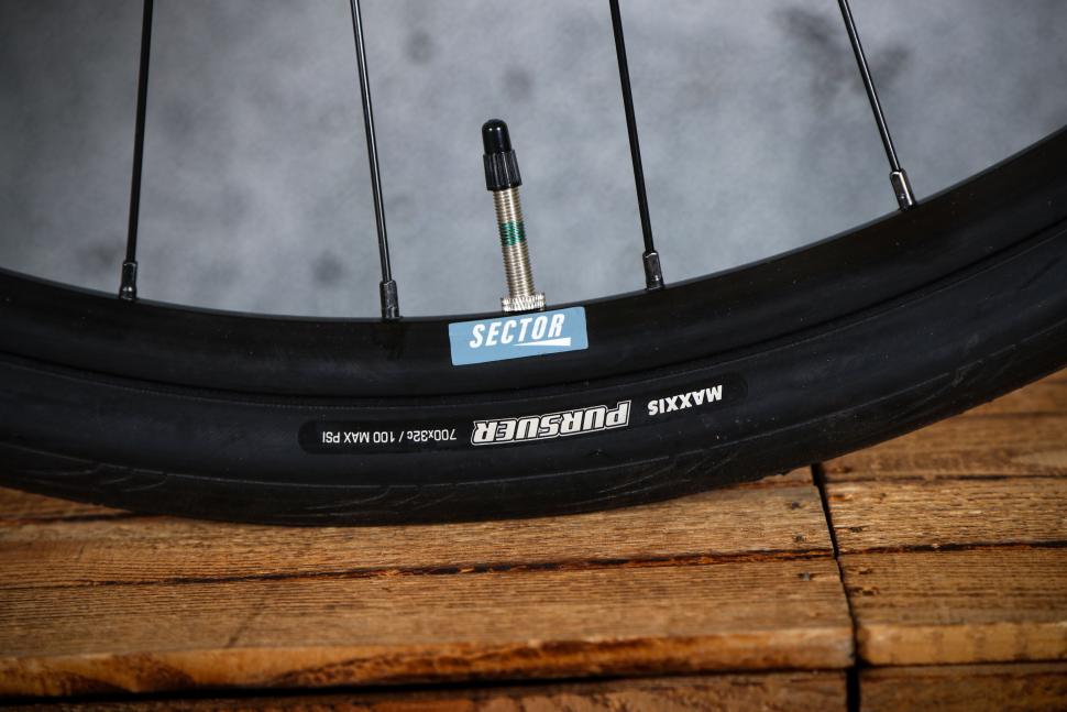 2025 Kinesis 4S Tiagra - rim and tyre.jpg