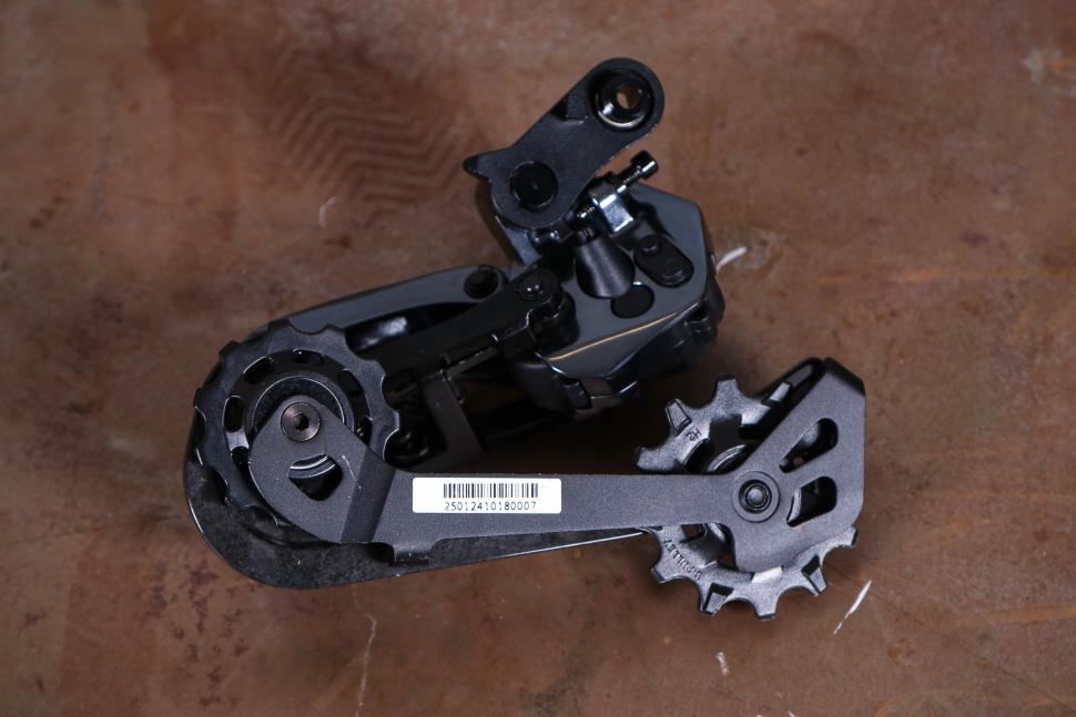 2025 L-Twoo eRX Road Electronic Hydraulic Disc Brake Groupset - rear mech 3.jpg