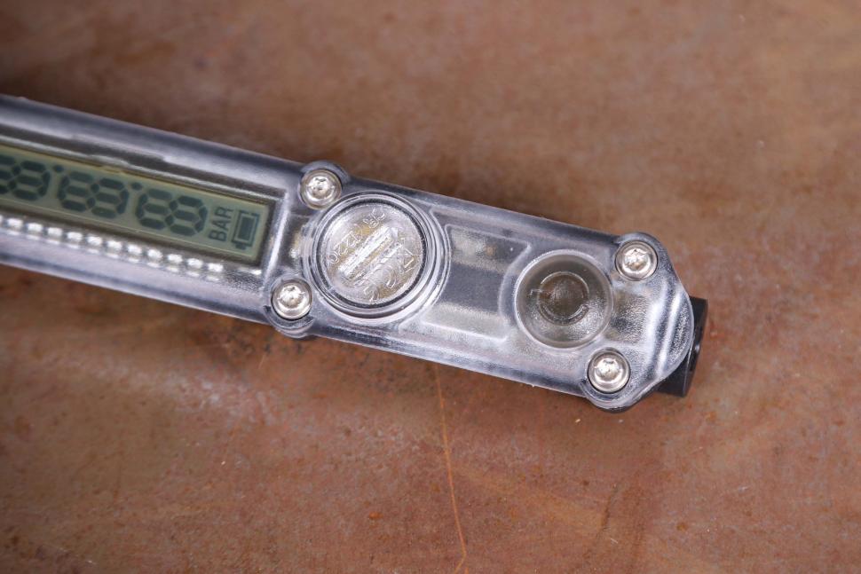 2025 Lezyne Digital Check Drive - power button and battery casing.jpg