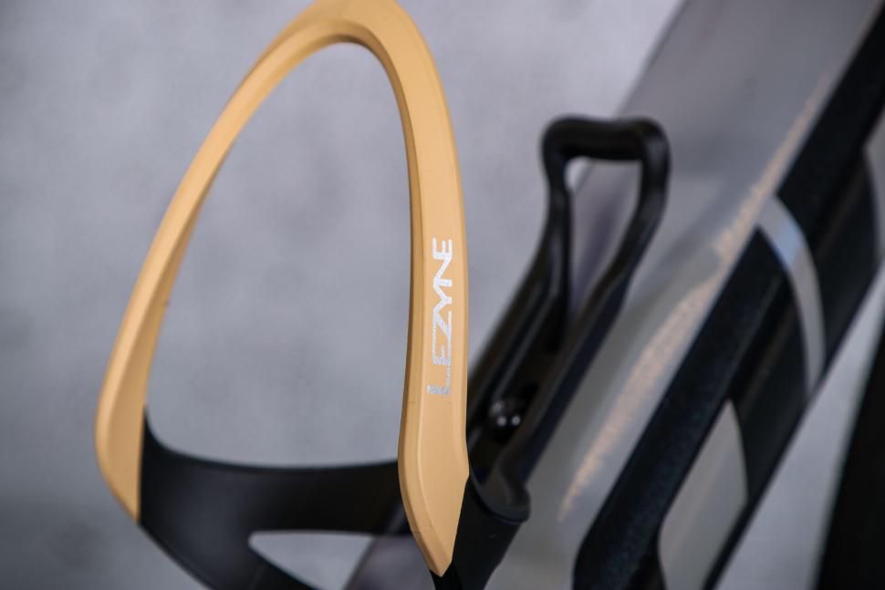 2025 Lezyne Matrix Team Bottle Cage - logo.jpg