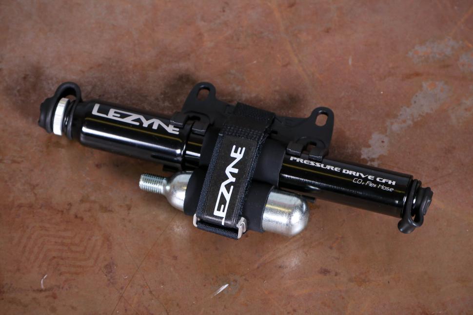2025 Lezyne Pressure Drive CFH - with frame clamp and CO2 cartridge.jpg