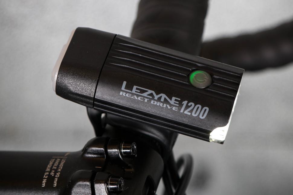 2025 Lezyne React Drive 1200 front light - top.jpg