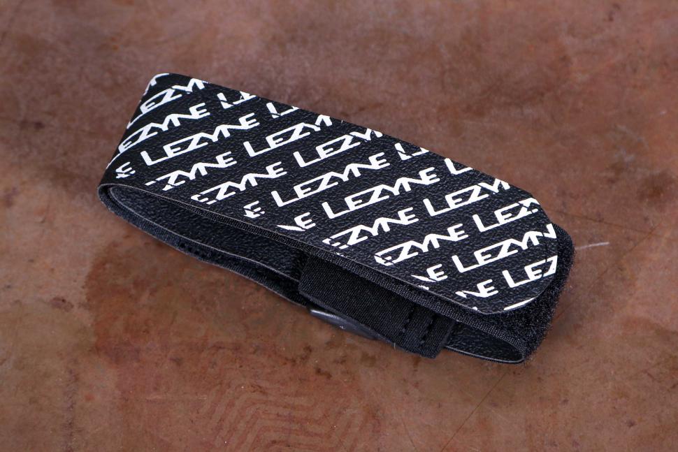 2025 Lezyne Universal Strap - 1.jpg