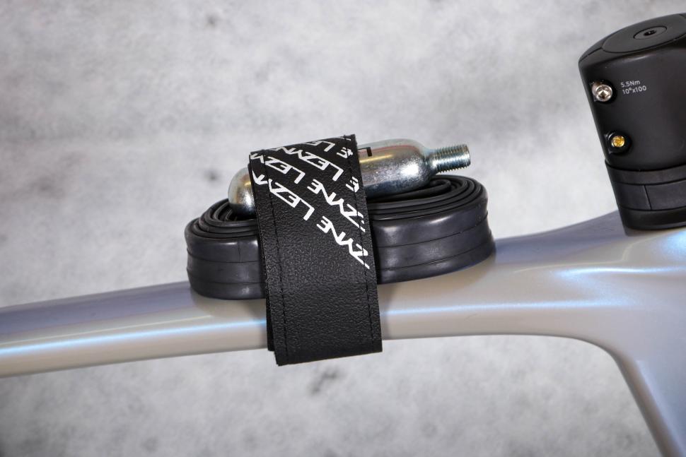 2025 Lezyne Universal Strap - on top tube.jpg